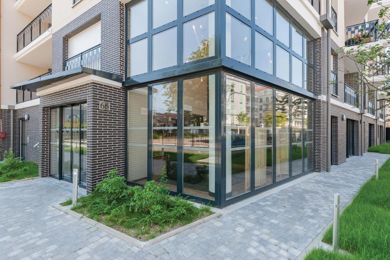 Ovelia - Les Romantiques Apartment Poissy